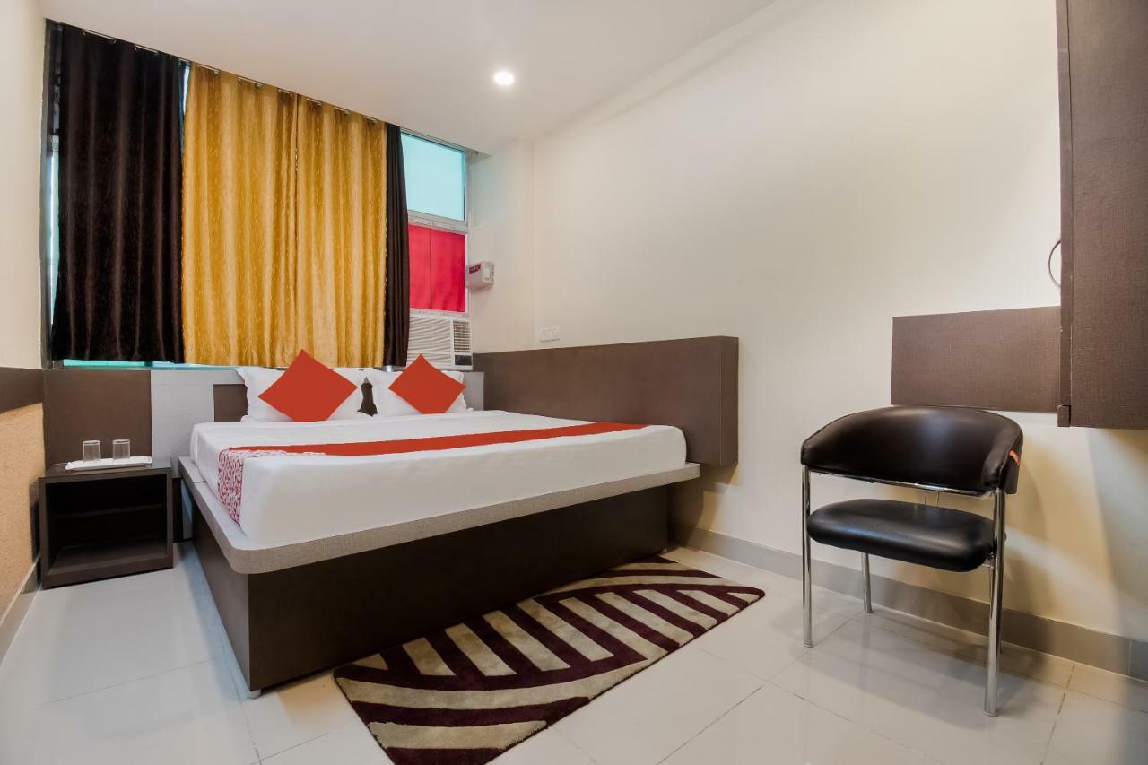 Danapur Oyo 45609 The Legend Inn Deluxe מראה חיצוני תמונה